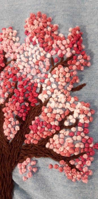 Hanorac cu broderie handmade