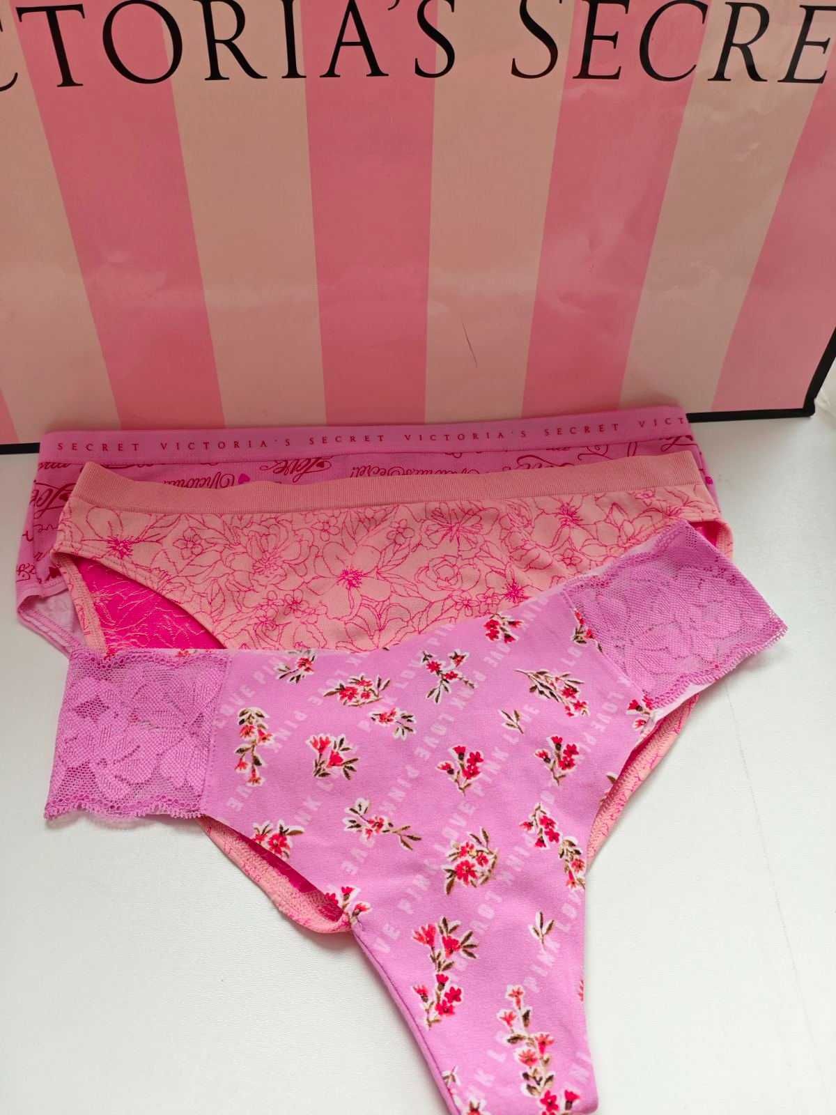 Намаление !Victoria's Secret оригинали бански/ сутиени/ бельо