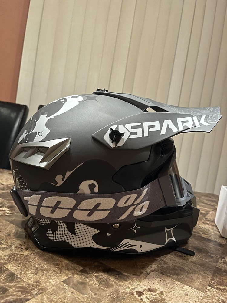 Каска spark с маска 100%