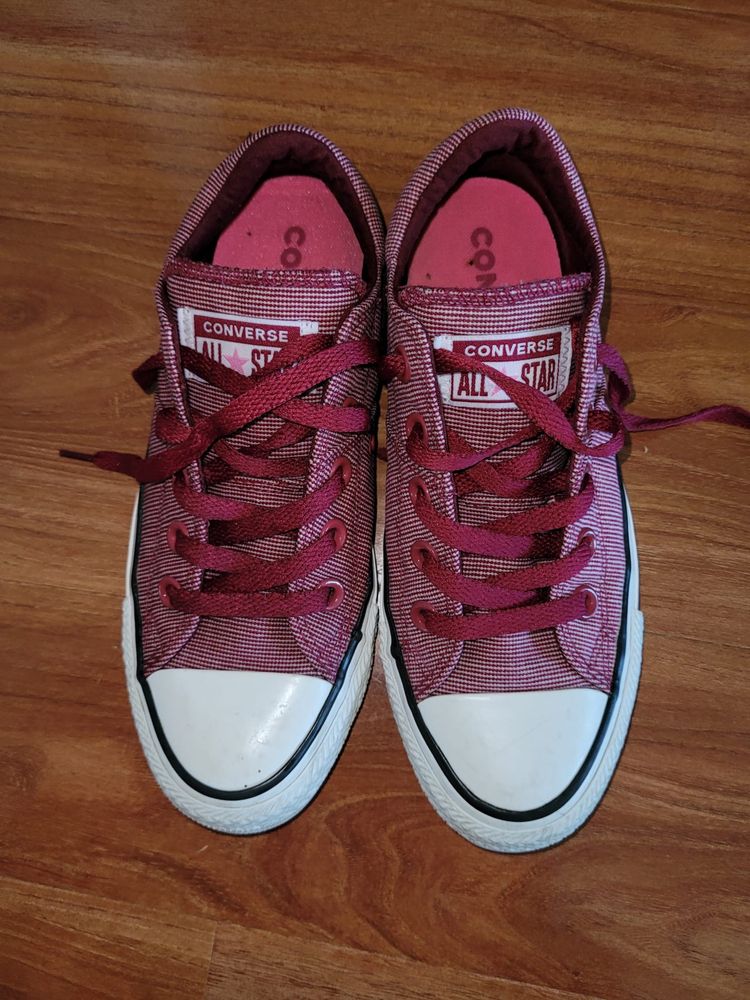 Tenisi converse marimea 36