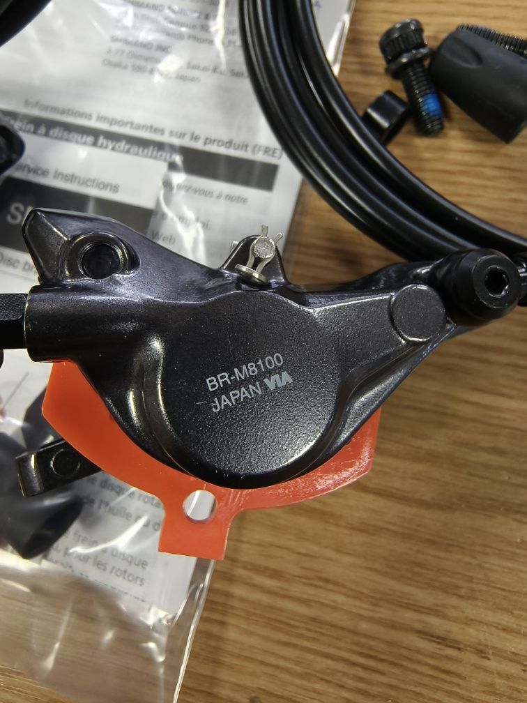 Комплект Shimanо Deore XT лостове BL-T8100,калипери BR-M8120/8100 4+2