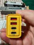 Зарядно с 4 USB изхода