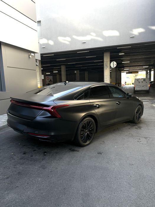 Kia K8 Noblesse Black Edition