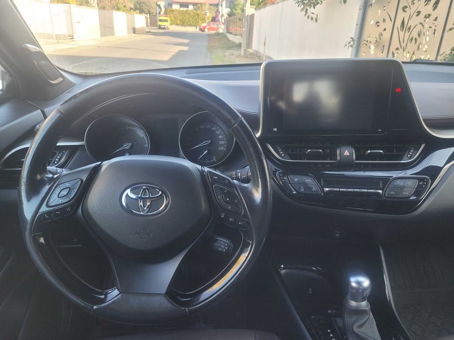 toyota chr 1.8 hybrid