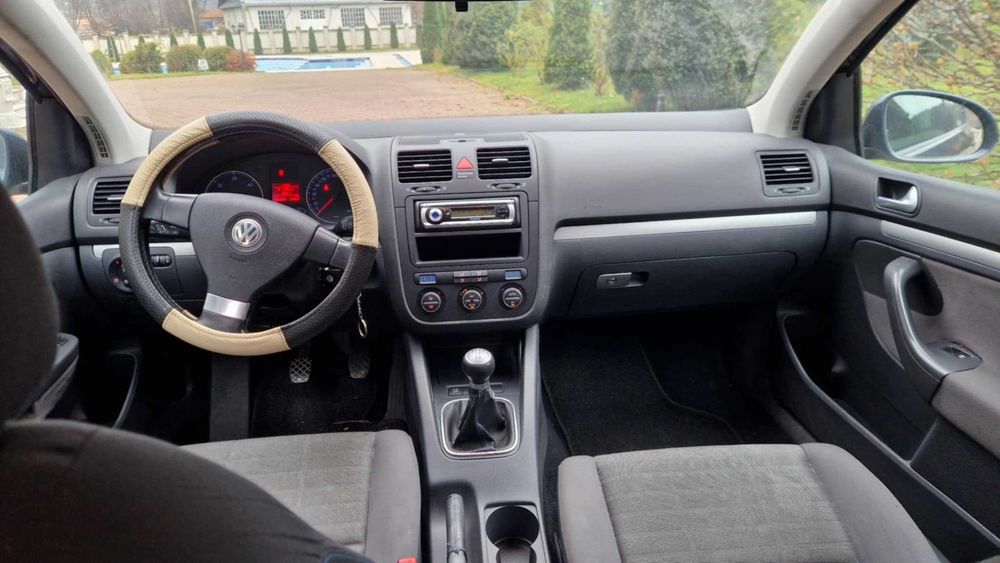 Volkswagen Golf 5 2008 1.9 TDI BKC
