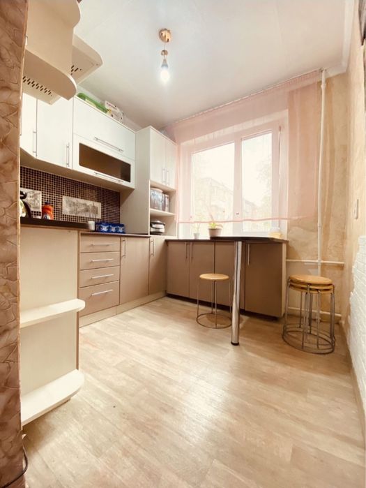 Продам 3 комнатную квартиру