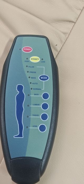 Scaun masaj aproape nou