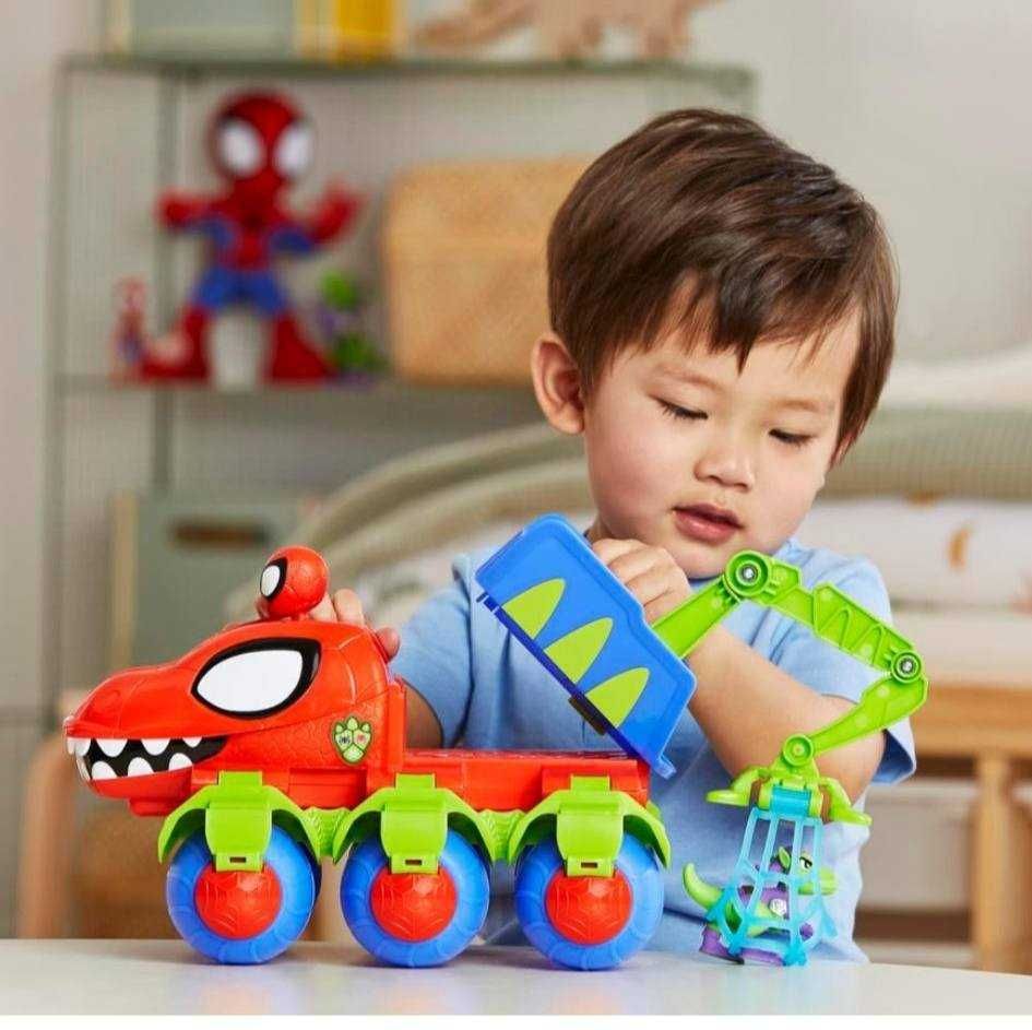 Оригинален Игрален комплект Hasbro Spidey /Спайди Dino - Webs