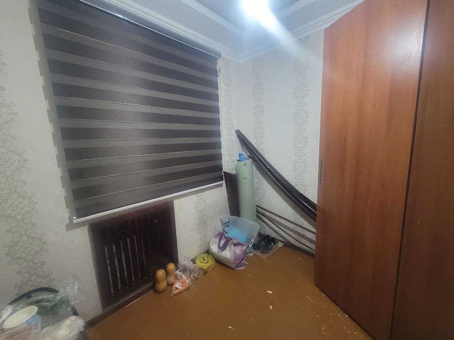 2 xona 3 xonaga o'zgartirilgan kvartira sotuvda