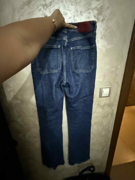 Zara два модела дънки