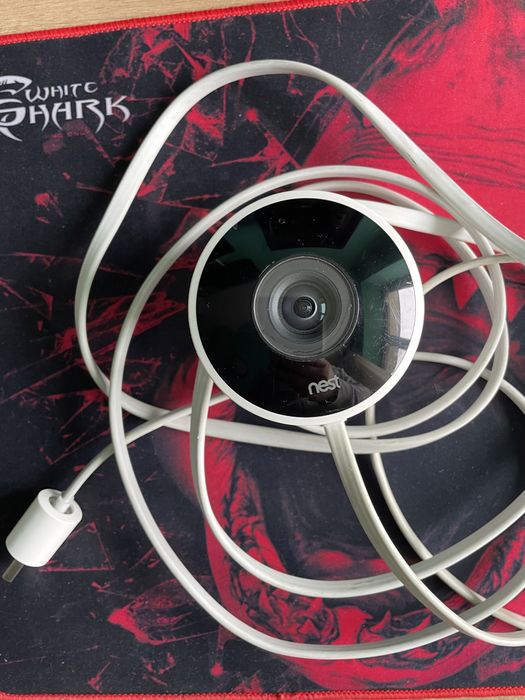 Camera inteligenta Nest outdoor