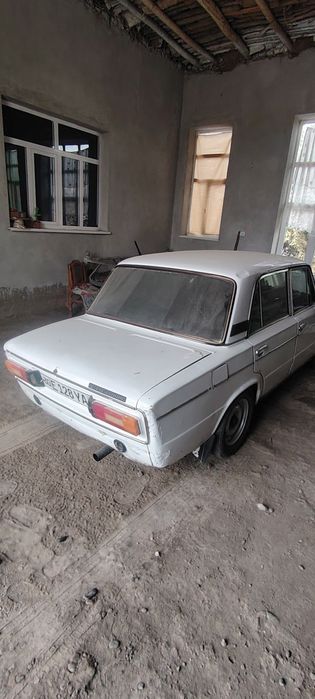 Vaz 2106 sotiladi