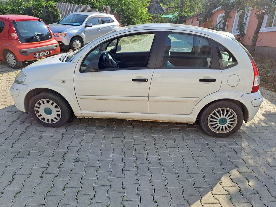 Vând Citroen C3 stare bună de funcționare, itp nou .