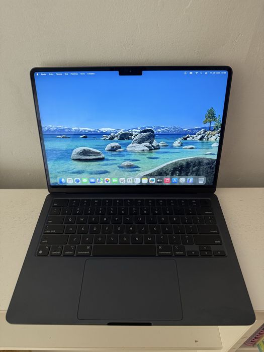 Macbook air M2/8/256/100%