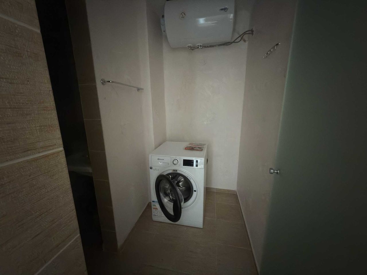 Продава се Двустаен апартамент в к.к. Слънчев бряг - 78 кв.м за 1000 €/кв.м - Снимка #9