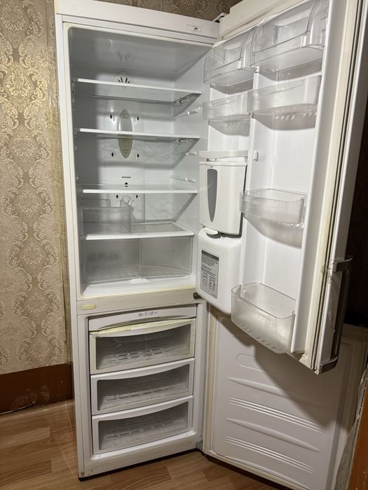 Продается холодильник срочно