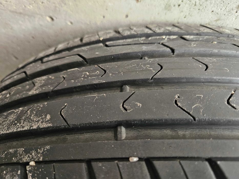 Джанти 5x114.3 16 с гуми 215 70 16 Дачия дъстър