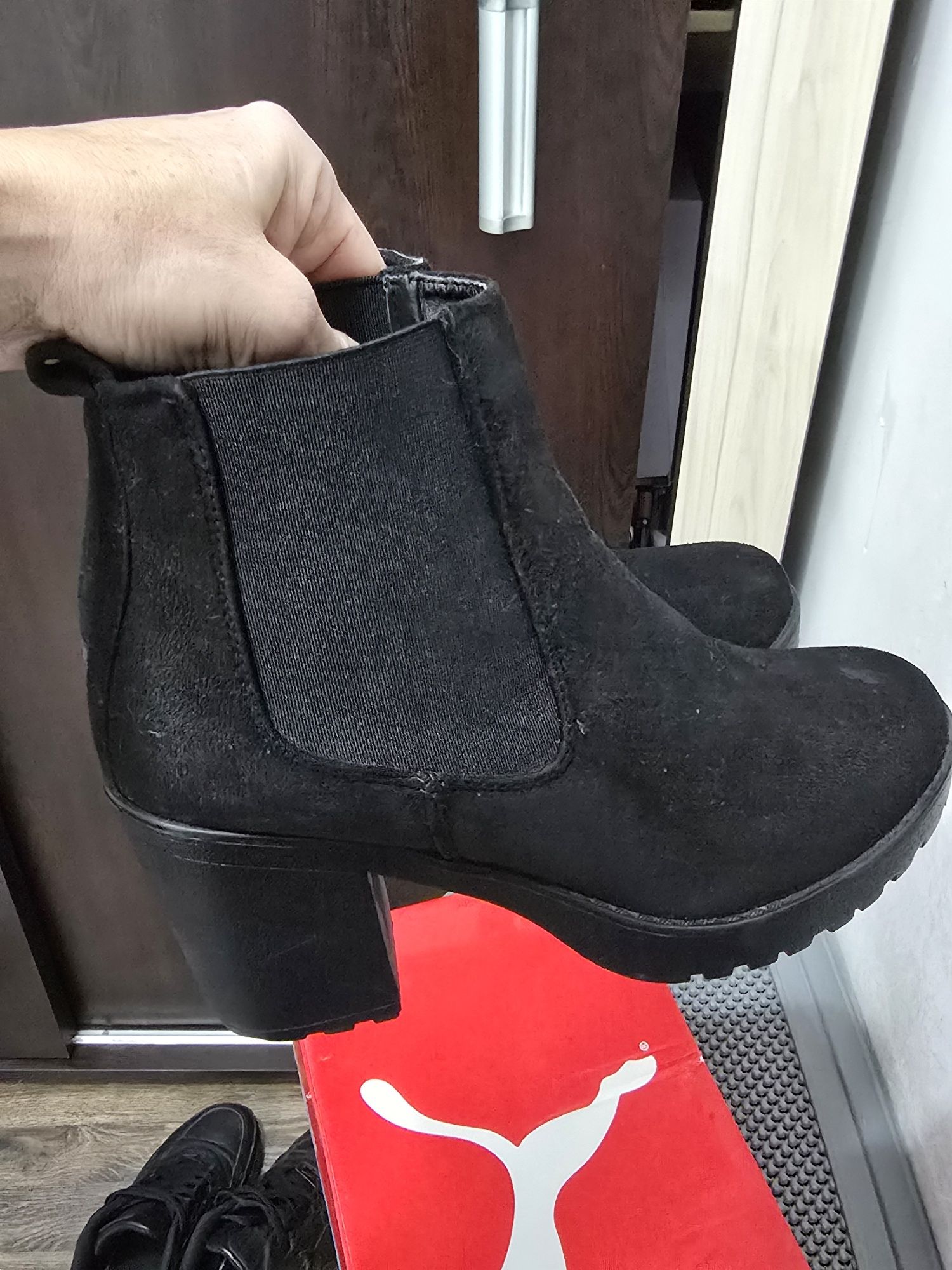 Дамски обувки и ботуши