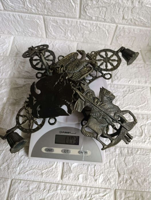 Голям византийски стенен кръст