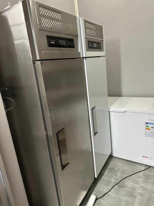 Продам холодильник проффессональный