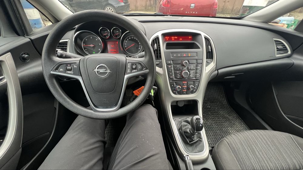 Opel astra j cdti