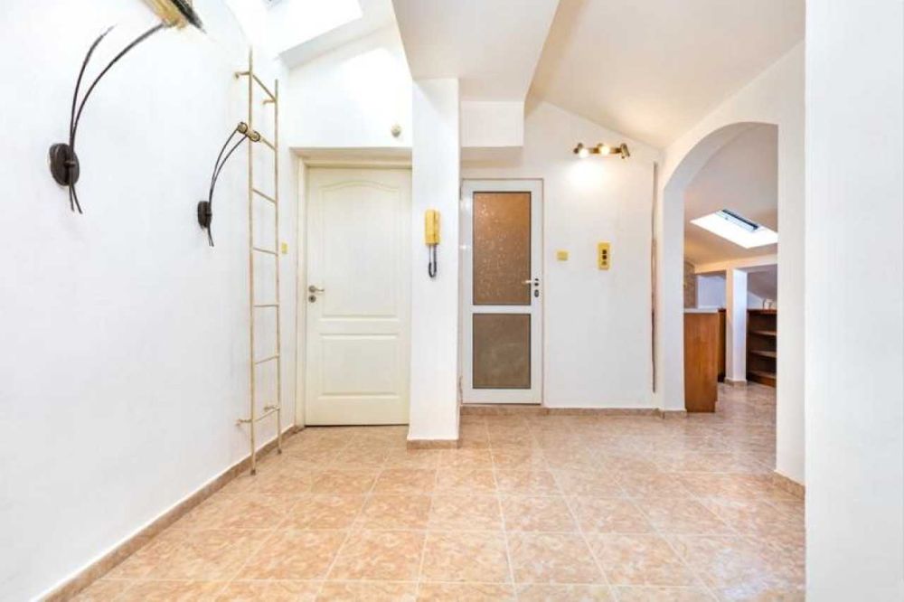 Продава се Мезонет в Пловдив, Кършияка - 179 кв.м за 1341 €/кв.м - Снимка #8