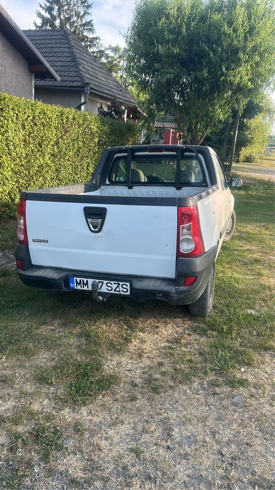 Dacia pickup 2012