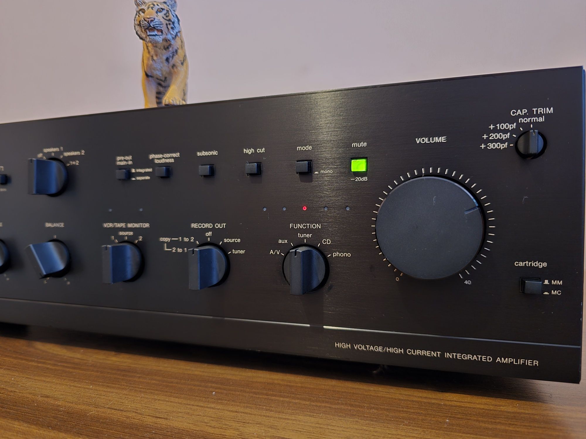 Harman/Kardon PM665Vxi. Un monstru de 2×150 wați. Cap serie. Preț fix