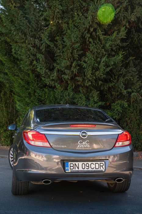 Opel Insignia Hatchback 2.0 Turbo 220 CP