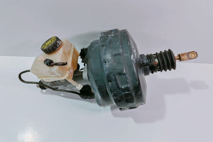 Tulumba Frana  cu pompa centrala A0054304030 Mercedes-Benz C-Class W2