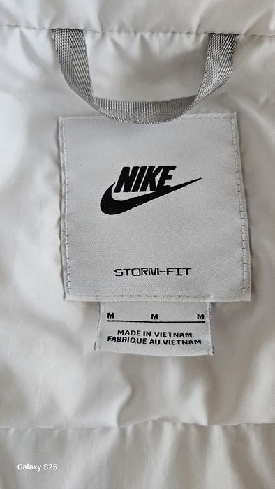 Vand Geaca Nike Puf Storm Fit Marimea M