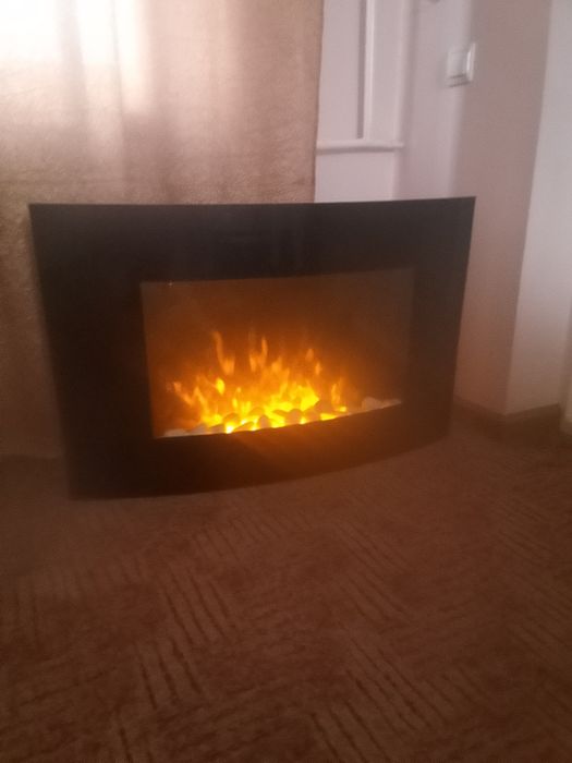 Электро камин в отличном состоянии  цена 80000