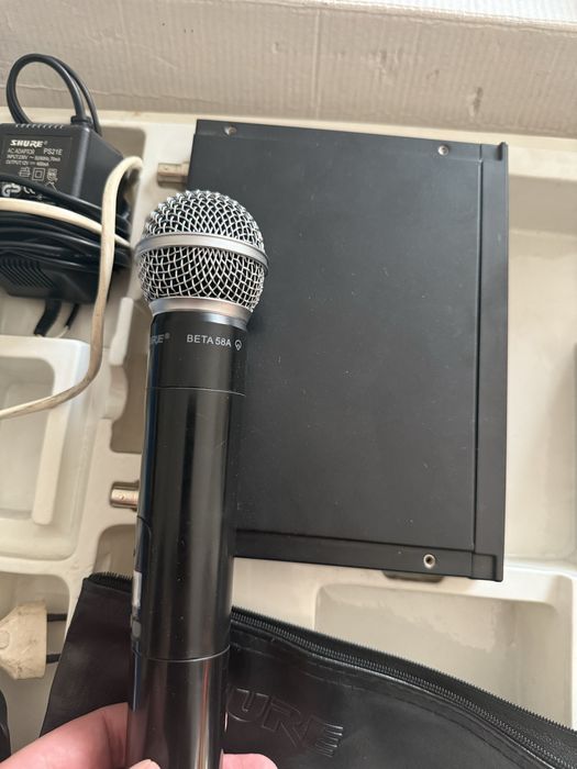 Продам микрофон Shure