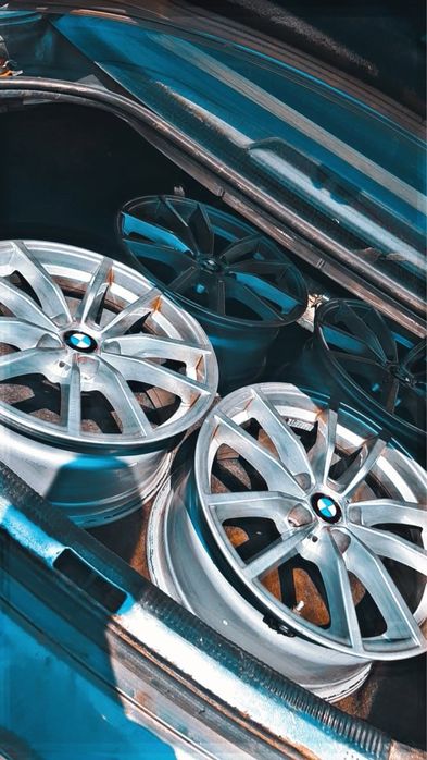 Vând jante aluminiu 5X112 r 17 et30