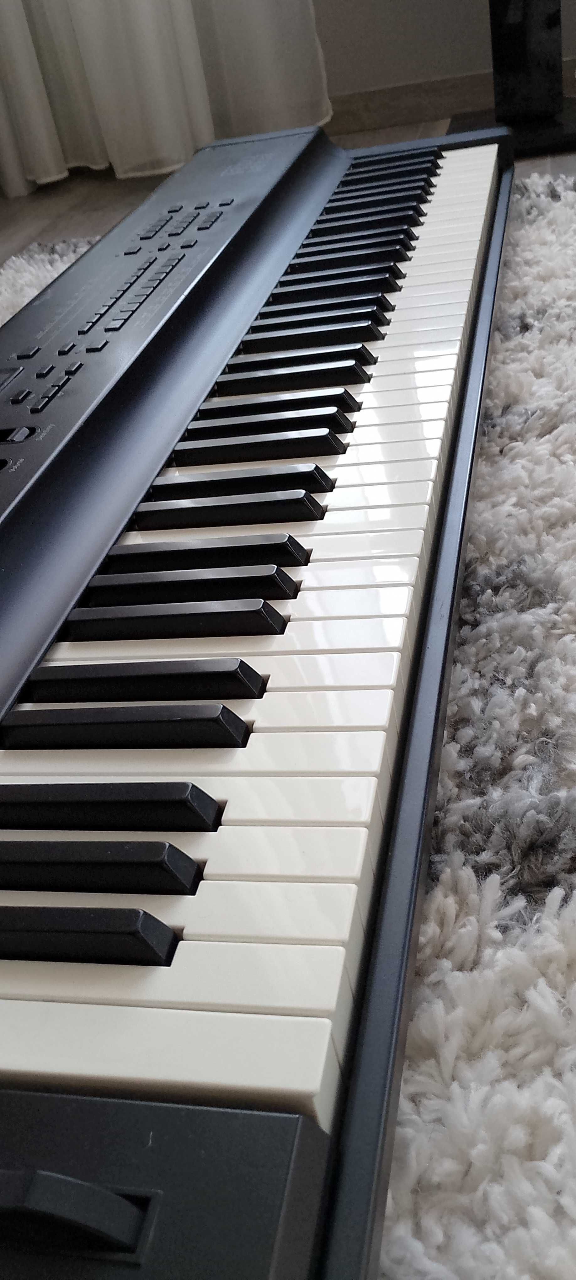 Продавам Ensoniq KS-32