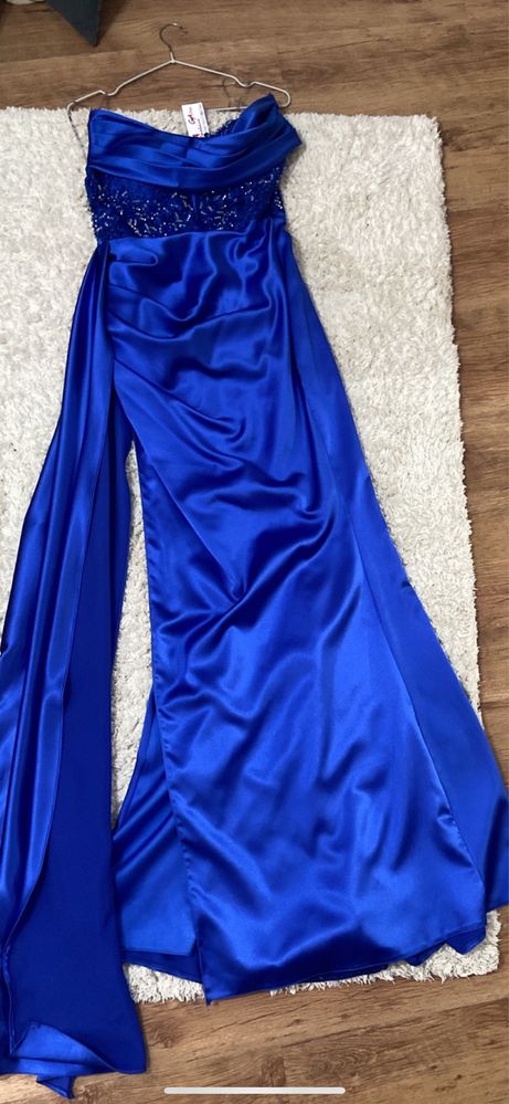 Rochie nasa noua