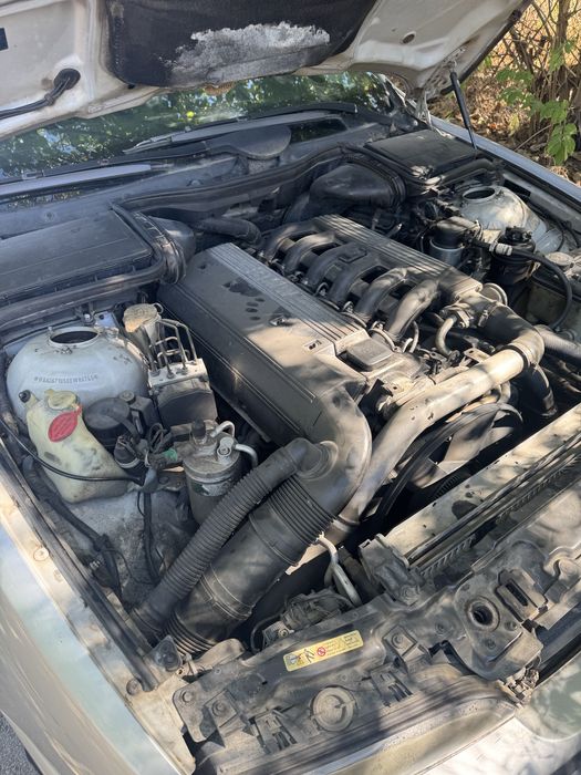 Бмв е39 2.5 tds 143 коня на части