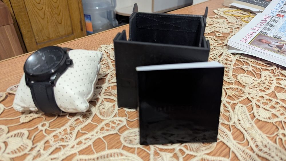 Ceas bărbătesc negru, stare foarte bună + cutie originală