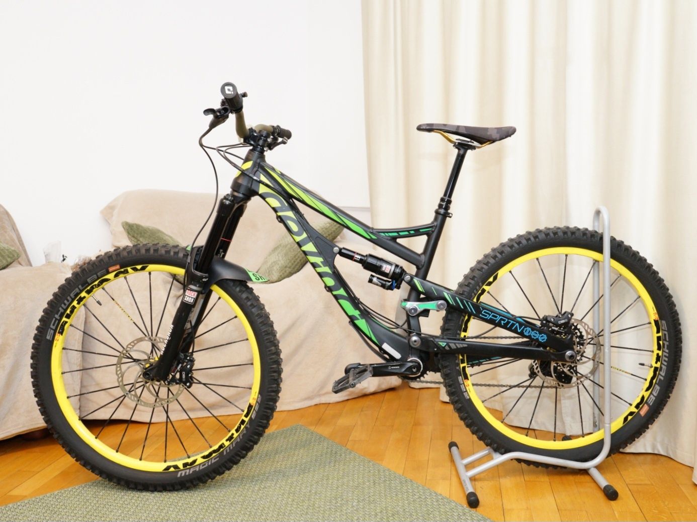 Bicicleta full suspension enduro DeVinci Spartan