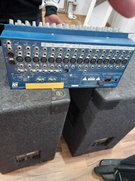 Boxe in Stare foarte Buna