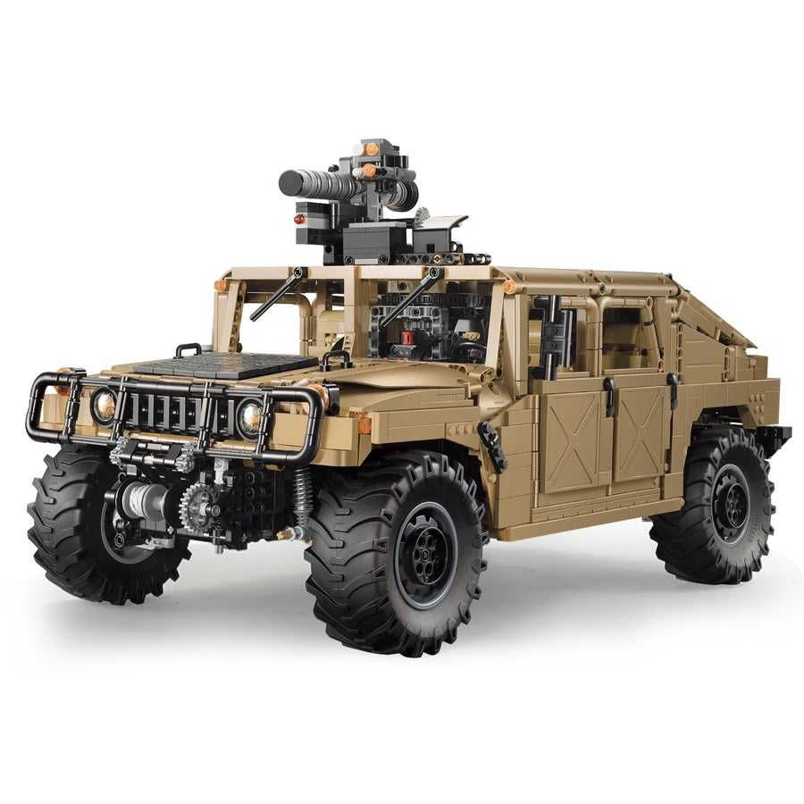 Конструктор Lego CADA Военен Джип Humvee 1:8 Моторизиран 3935ч. 53см.