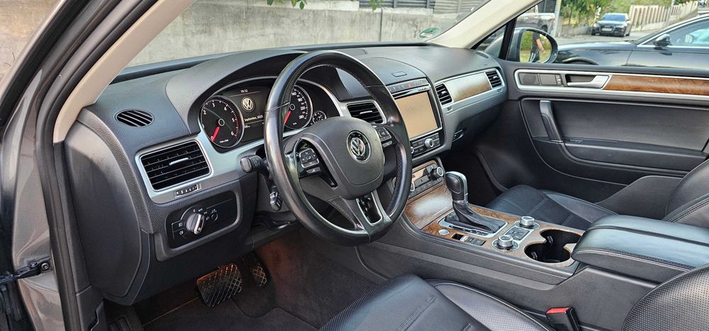 VW Touareg Exclusive Edition 3.0 TDI 262CP – 2015, Euro 6, 164200 km