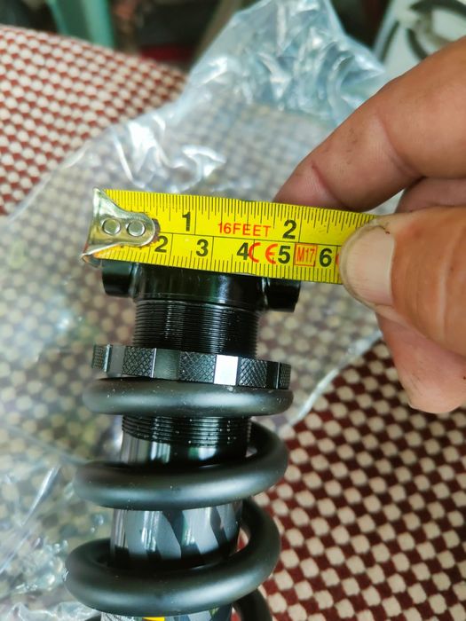 Suspensie Rockshox Superdeluxe select