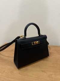 Чанта по модел на Hermes Mini Kelly