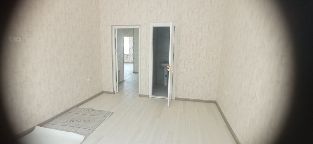 2 соток 6 ком + Хол + подвал 4 сан узла