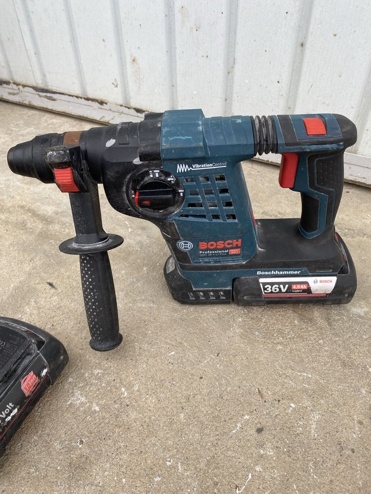 Rotopercutor Bosch GBH 36 v - Li plus