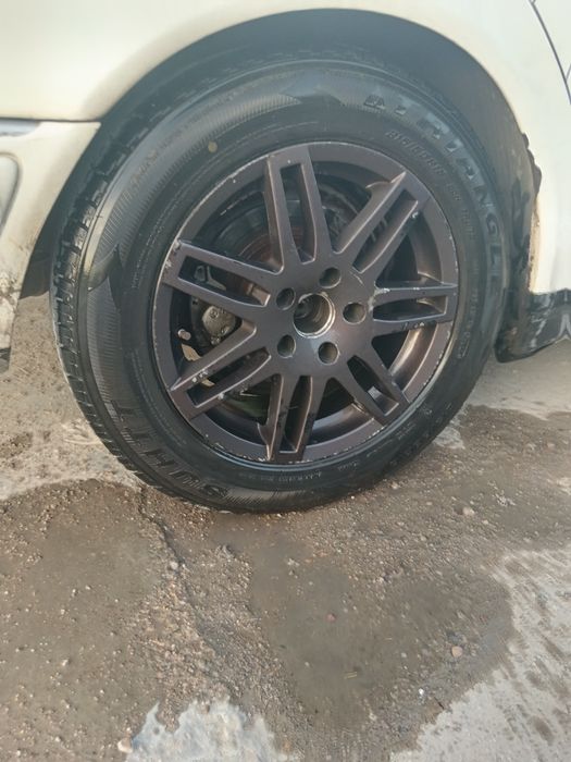 Продам диски на мерседес 16 размер с шинами