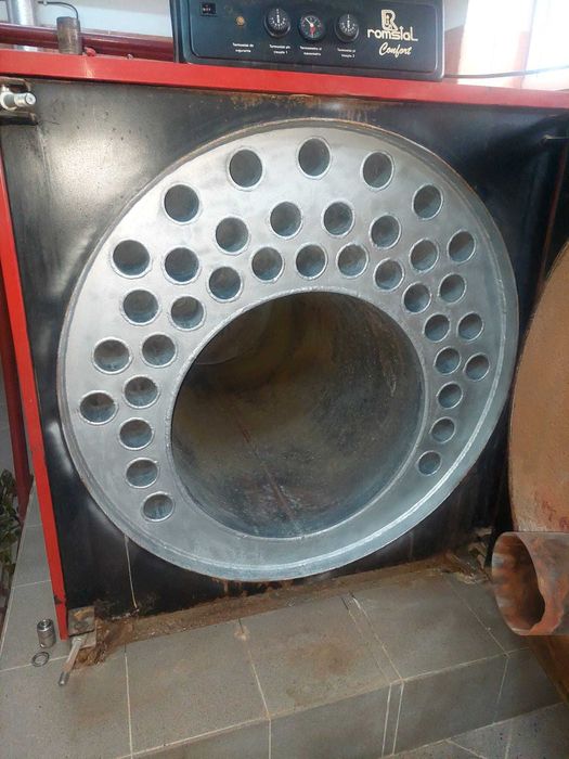 Revizie/mentenanta/autorizare centrale/cazane abur/apa fierbinte