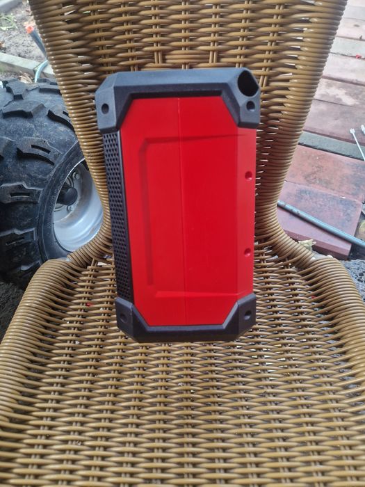 Radio cu Bluetooth Milwauke M12 RCDAB +