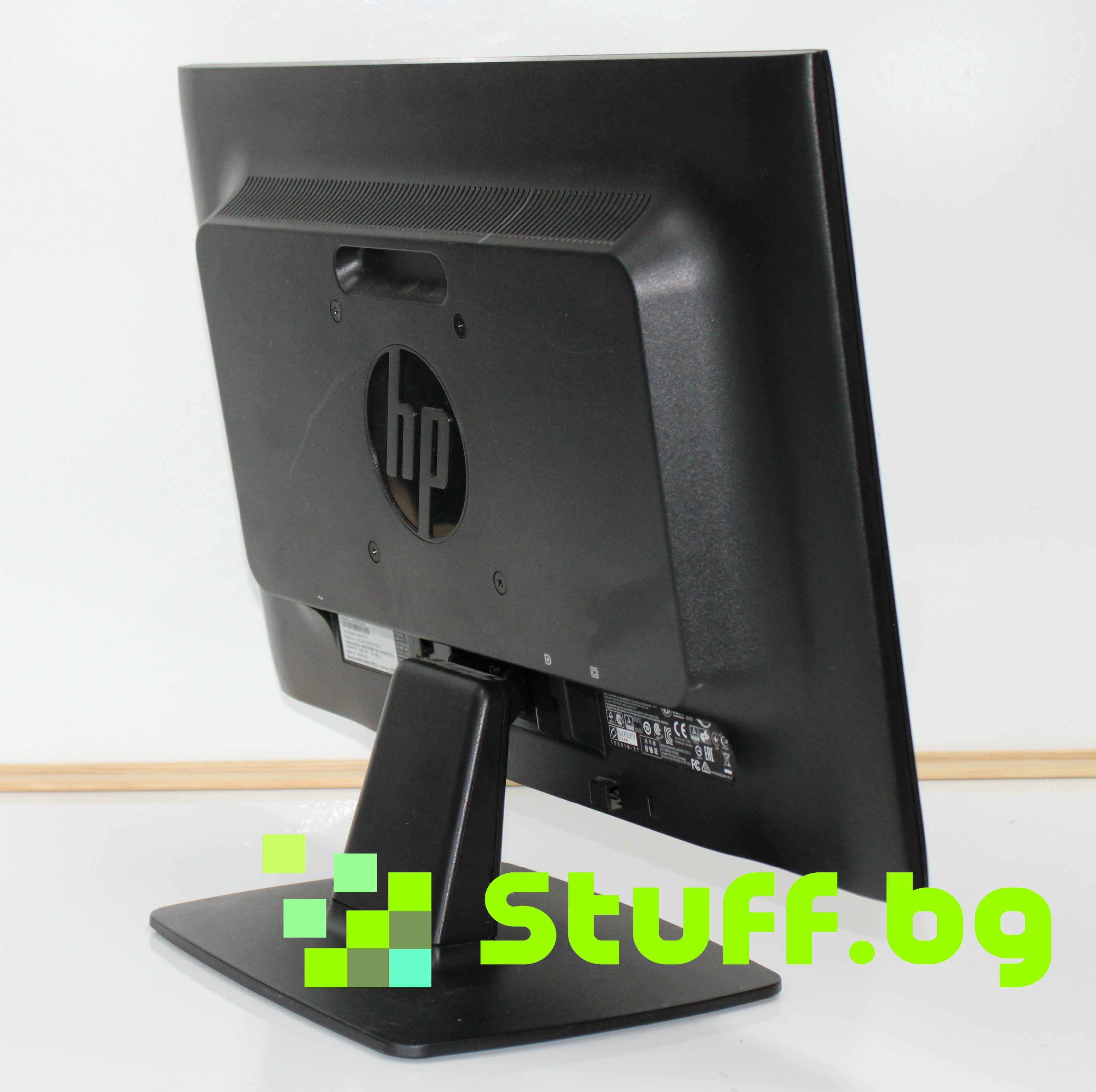 Монитор HP ProDisplay P202